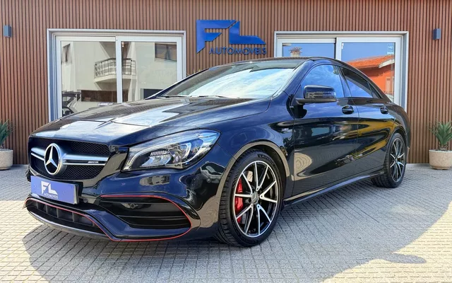 Mercedes-Benz CLA 45 AMG 4Matic Speedshift DCT 7G