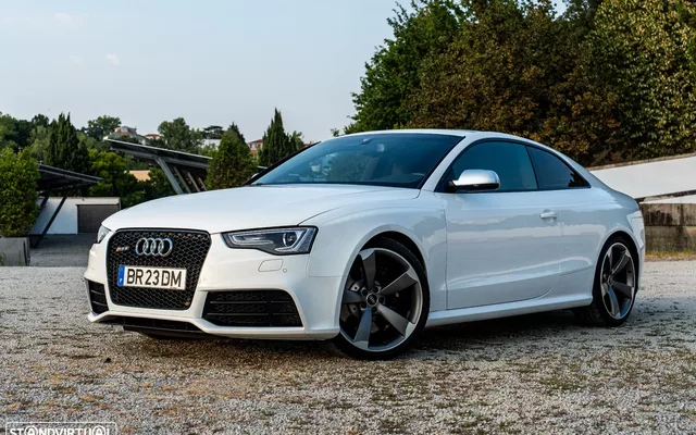 Audi RS5 4.2 FSi quattro S tronic