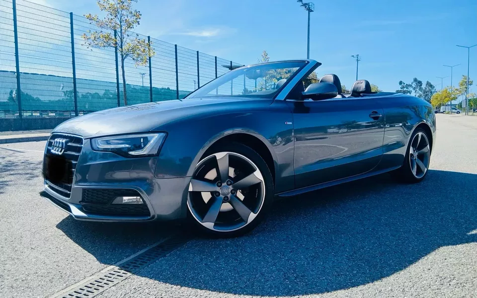 Audi A5 Cabrio 2.0 TDi Multitronic S-line