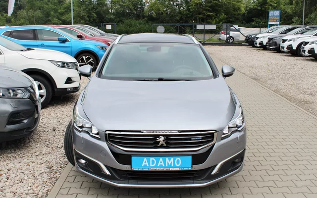 Peugeot 508 SW 2,0 HDi. 150km. Kamera.