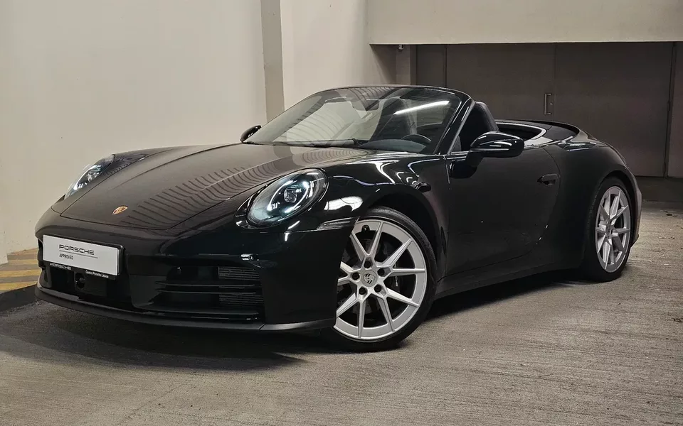 Porsche 911 (992) Carrera PDK