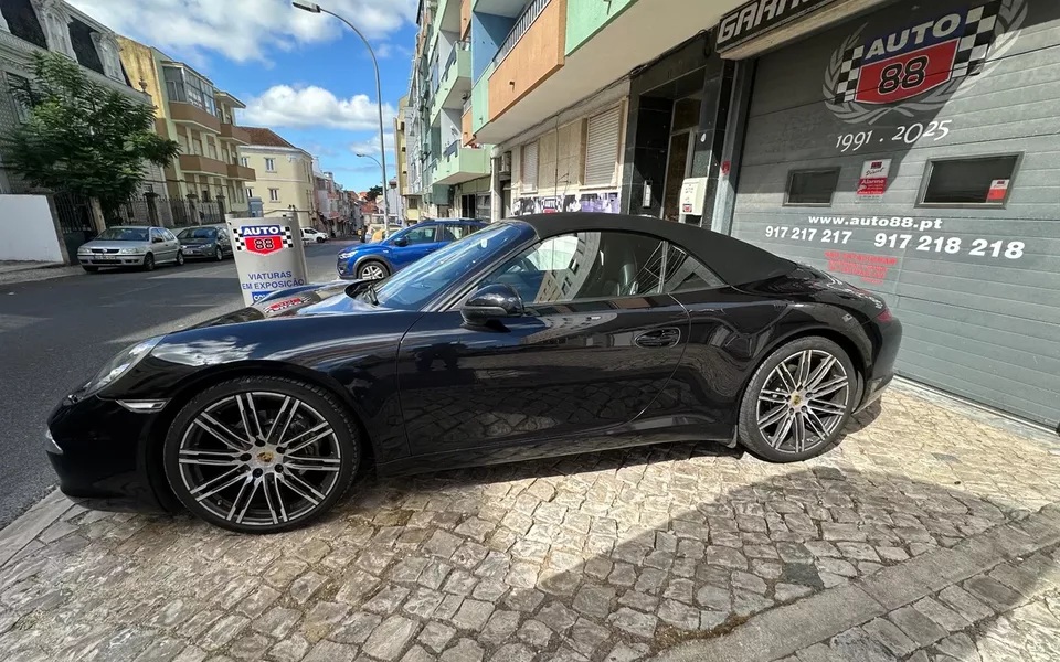 Porsche 911 (991) Carrera 2 Black Edition PDK