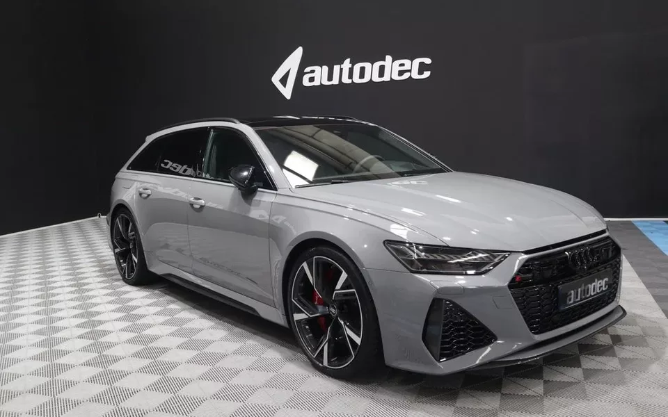 AUDI A6 RS6 Avant 4.0 TFSI quattro tiptronic