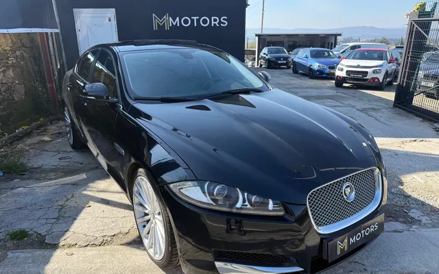 Jaguar XF 2.2 D Premium Luxury