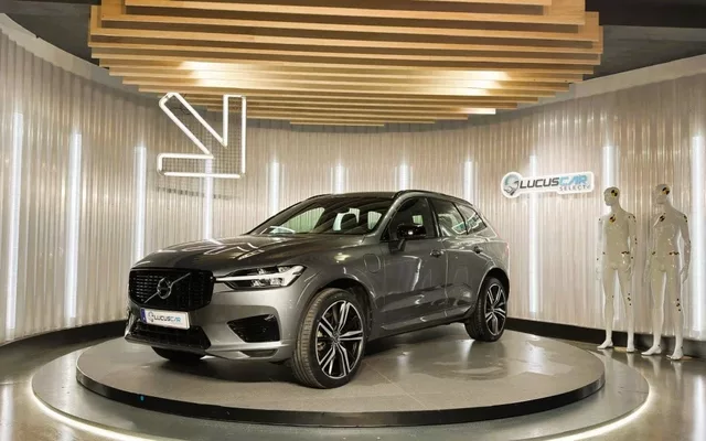 VOLVO XC60 XC60 T6 Recharge R-Design