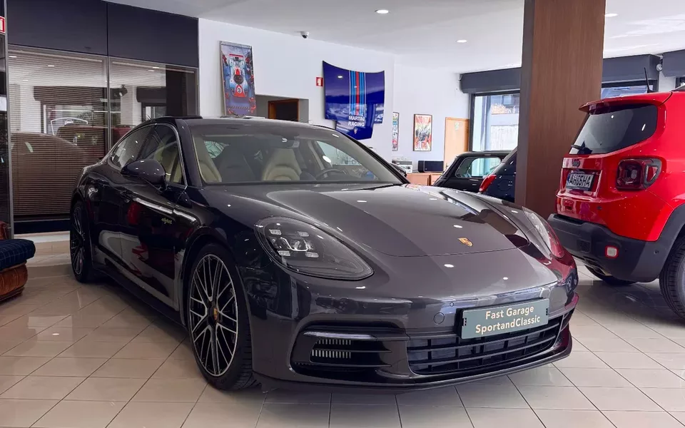 Porsche Panamera