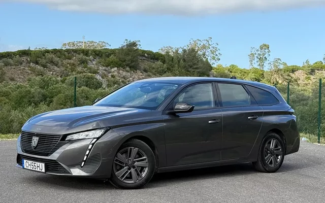 Peugeot 308 SW BlueHDi 130 EAT8 Style