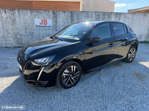 Peugeot 208 PureTech 100 Allure