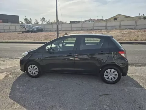 Toyota Yaris 2012 1.0 VVT-i Comfort+AC+VSC