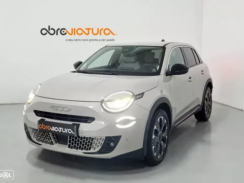 Fiat 600 1.2 Hybrid La Prima
