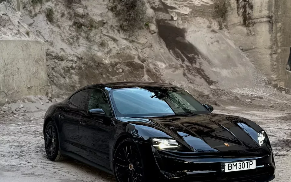 Porsche Taycan