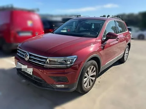 VOLKSWAGEN Tiguan Tiguan 2.0TDI Advance 4Motion DSG 110kW