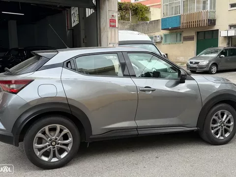 Nissan Juke 1.0 DIG-T Acenta DCT