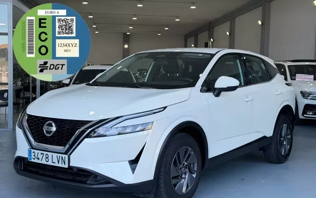 NISSAN Qashqai Qashqai 1.3 DIG-T mHEV 12V Acenta 4x2 Aut. 116kW