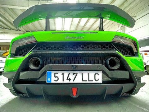 LAMBORGHINI Huracán LP 640-4 Performante