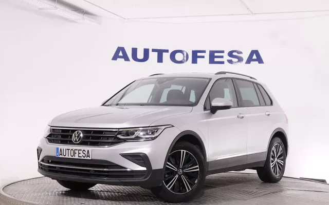 Volkswagen Tiguan 2.0 TDI LIFE 150CV 5P # IVA DEDUCIBLE, NAVY, PARKTRONIC