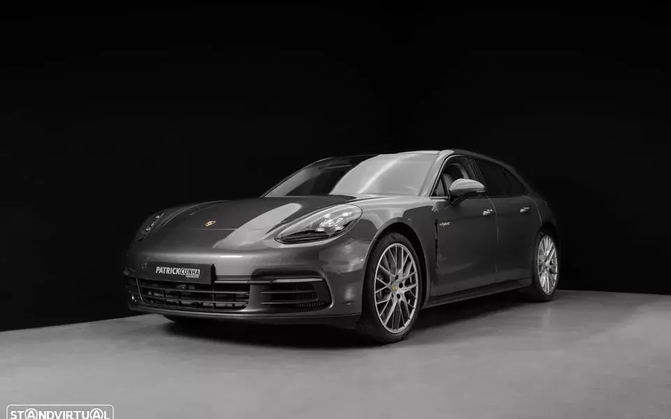 Porsche Panamera Sport Turismo 4 E-Hybrid