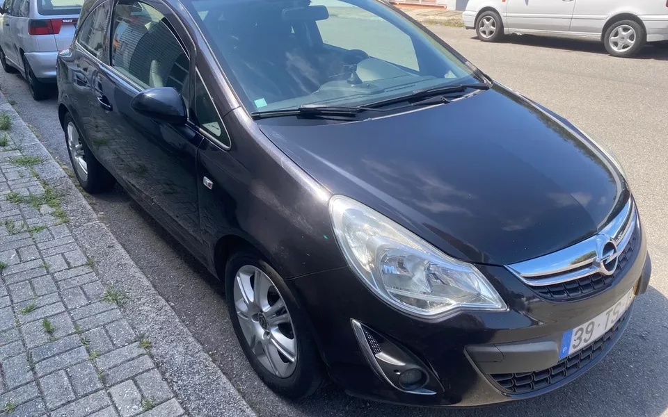 Opel Corsa 1.2 Go! FlexFuel