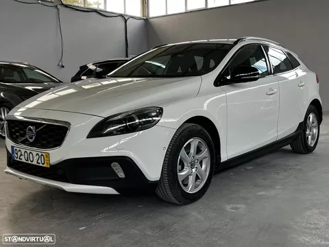 Volvo V40 Cross Country 2.0 D2 Momentum