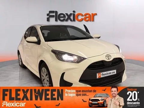 TOYOTA Yaris Yaris 120H 1.5 Active Plus - 19690€ en Las palmas de gran canaria