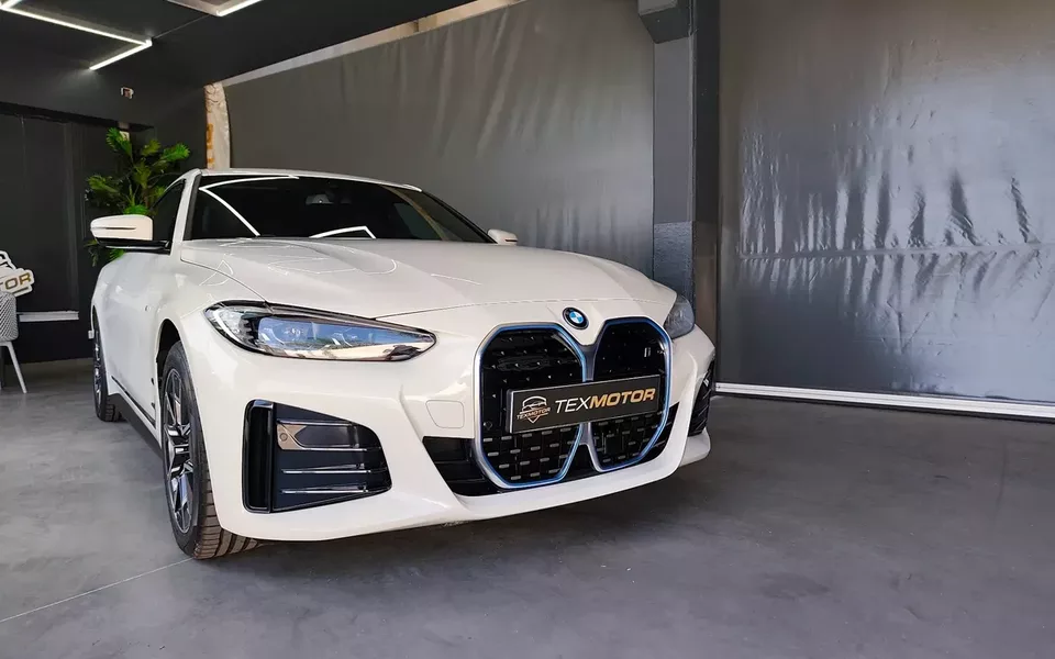 BMW i4 eDrive40 Pack Desportivo M