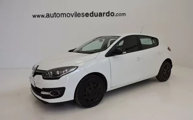 RENAULT Mégane Berlina Life Energy TCe 115 S&S eco2