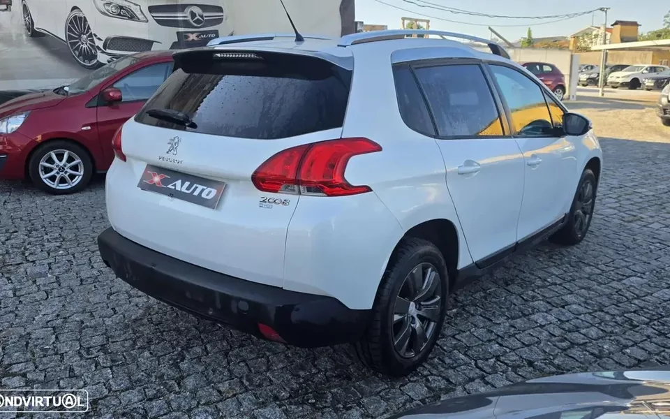 Peugeot 2008 1.6 e-HDi Allure