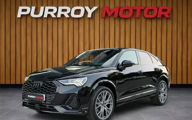 AUDI Q3 Q3 35 TDI Black line S tronic 110kW