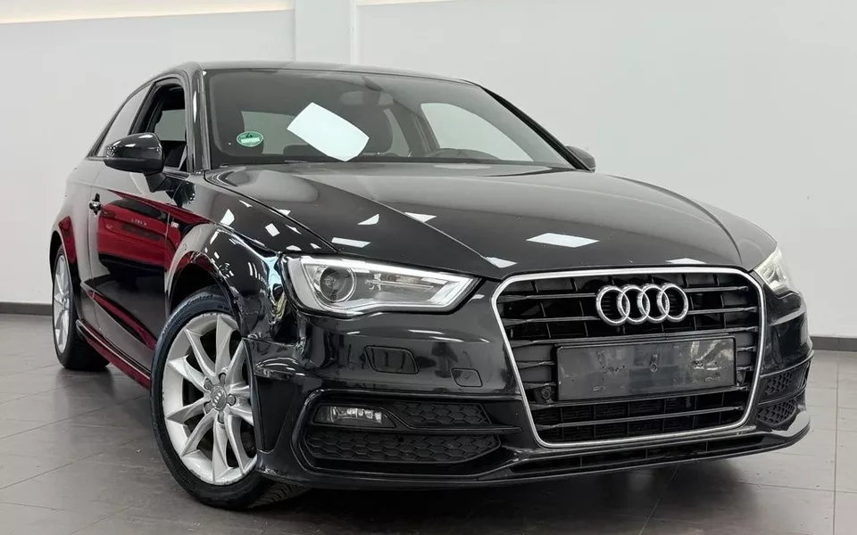 AUDI A3 A3 1.8 TFSI Ambition