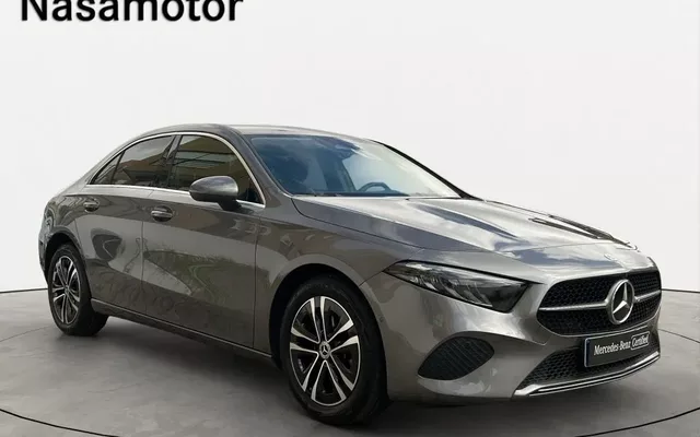 Mercedes-Benz A 180 Limousine d