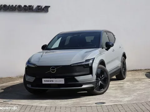 Volvo EX30 Cross Country Twin Motor Performance AWD Ultra