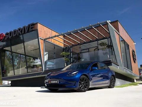 Tesla Model 3 Long-Range Dual Motor AWD