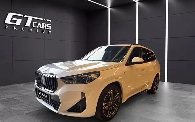 BMW X1 sDrive 18i Paquete M