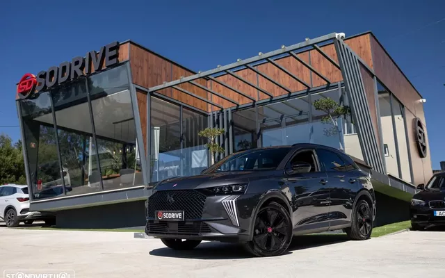 DS DS7 Crossback E-Tense Performance Line EAT8