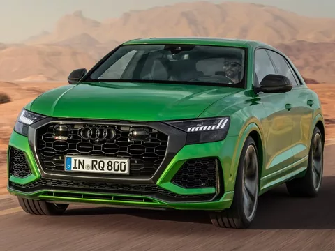 AUDI Q8 RS Q8 TFSI quattro tiptronic