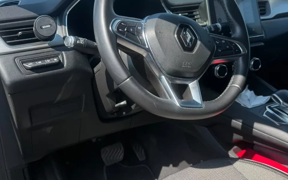 Renault Captur 1.6 E-Tech Full Hybrid Engineered