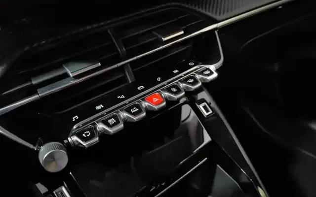 Peugeot 208 2019 1.2 PureTech Allure EAT8
