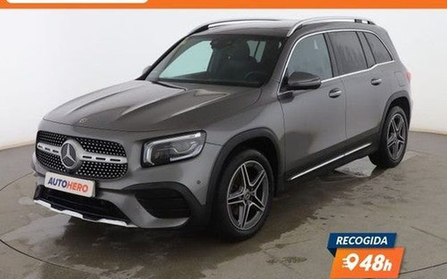 MERCEDES-BENZ Clase GLB 200 AMG Line