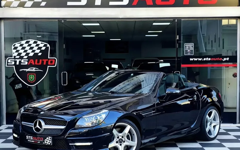 Mercedes-Benz SLK 250 (BlueEFFICIENCY) 7G-TRONIC