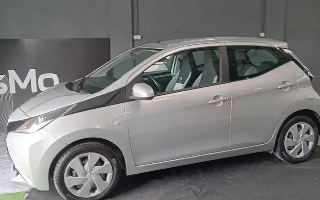 Toyota Aygo 1.0 X-Play+AC
