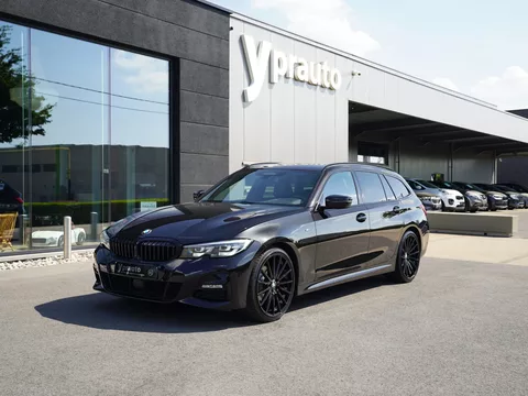 Bmw 320d Touring Sport Automaat Mildhybride M pack Adaptieve cruise Sfeerverlichting Leder Alcantara 360° Camera Keyless Privacy Dodehoekdetectie