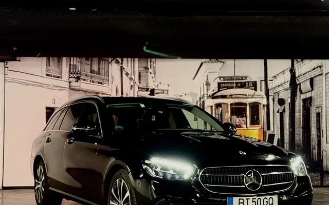 Mercedes-Benz E 300 de Avantgarde