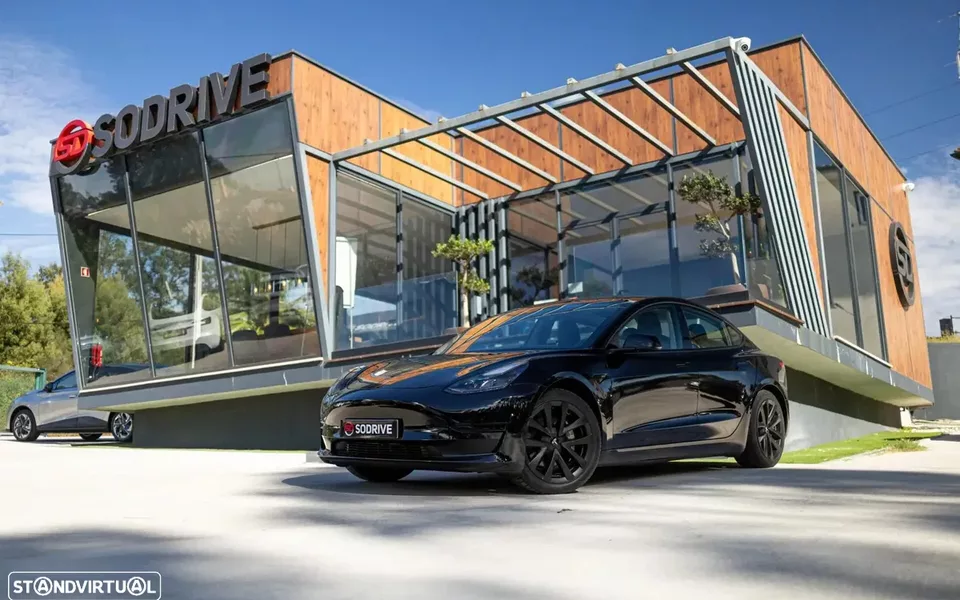 Tesla Model 3 Standard RWD