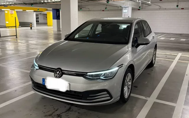 VW Golf Variant 1.0 TSI Life