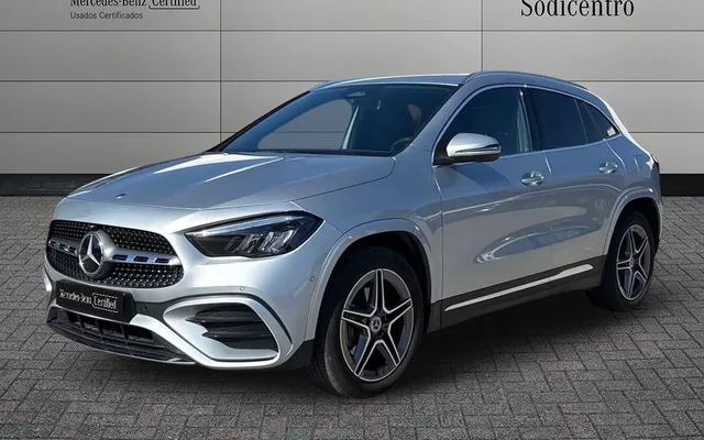 Mercedes-Benz GLA 250 e AMG Line