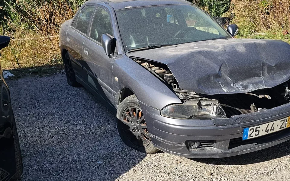 Mitsubishi Carisma SD 1.9 Di-D HP Eleg.