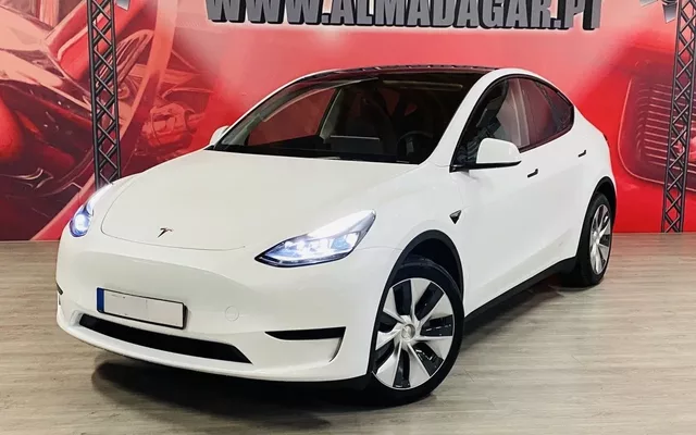 Tesla Model Y Tração Traseira