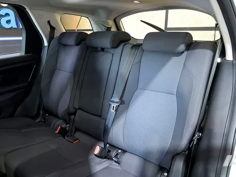 LAND-ROVER Discovery Sport Discovery Sport 2.0D TD4 MHEV Standard AWD Auto 204 - 22990€ en Villares de la reina,