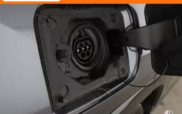 TOYOTA RAV-4 2.5 Plug-in Hybrid 4x4 Advance
