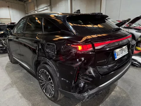 OMODA Omoda 9 Omoda 9 1.5 TGDI Premium